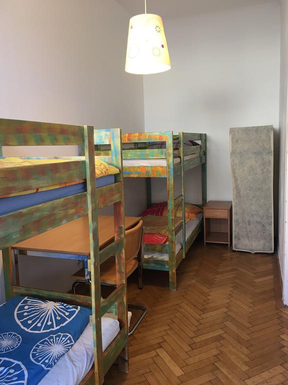 Chichilli Hostel Vienne Extérieur photo