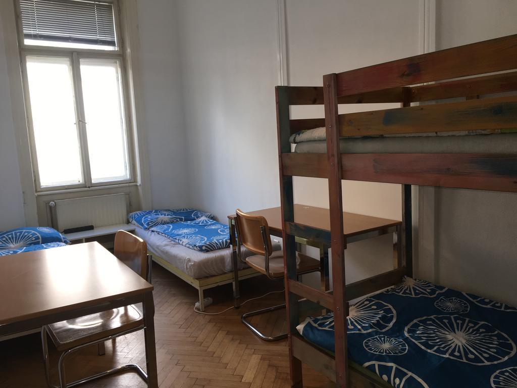 Chichilli Hostel Vienne Extérieur photo