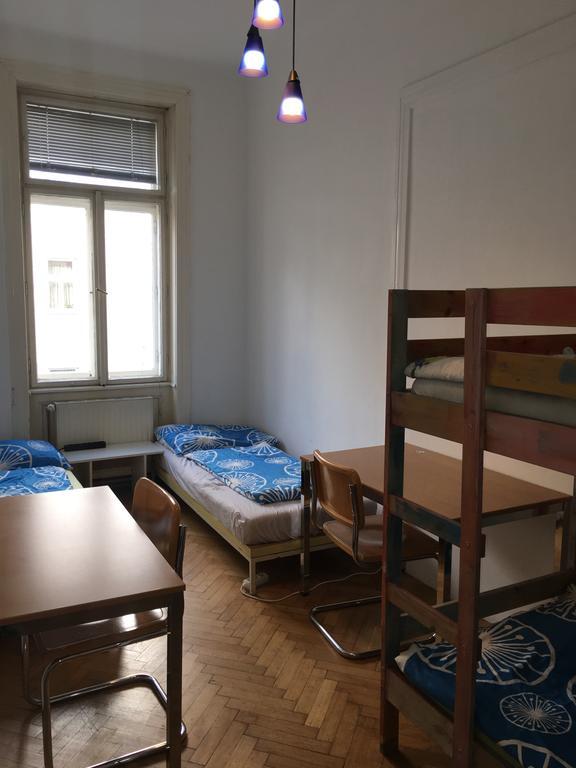 Chichilli Hostel Vienne Extérieur photo