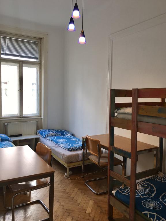 Chichilli Hostel Vienne Extérieur photo