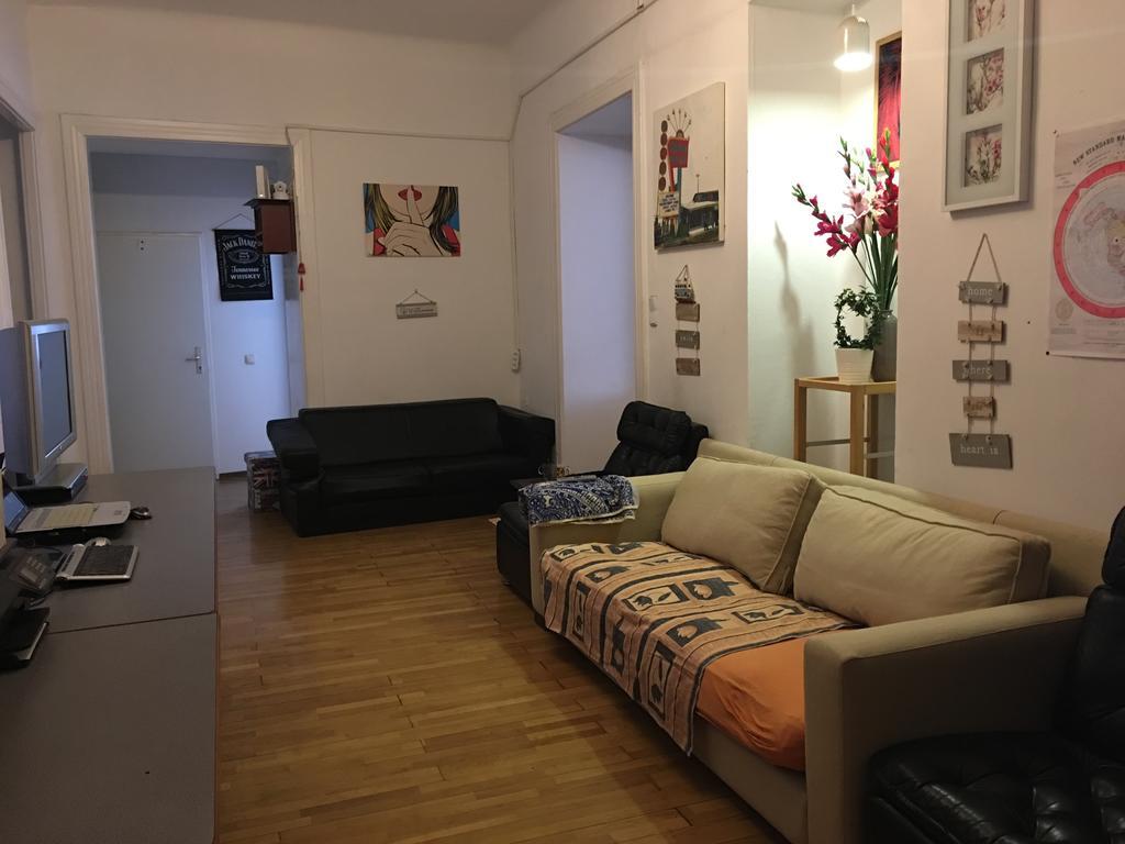 Chichilli Hostel Vienne Extérieur photo